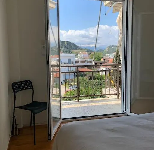 Διαμέρισμα Whole Flat, Location, Seaside Town Ξυλόκαστρο